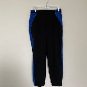 Fabletics Women's Windsor Jogger Black Electric Blue Small